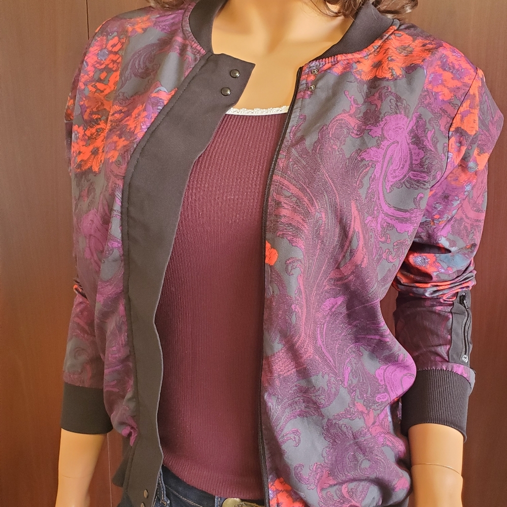 Fabletics Ithaca Romantic Print Bomber Jacket - image 6